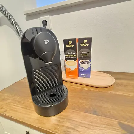 Charmantes Mit Kueche Und Balkon