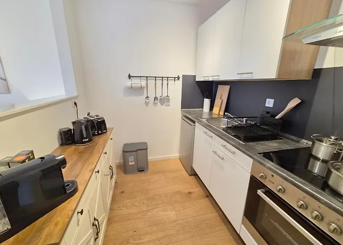 Charmantes Mit Kueche Und Balkon Apartment Radebeul